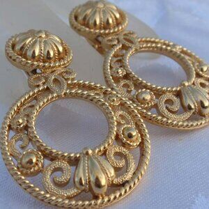Vintage Trifari Hoop Earrings Mediterranean